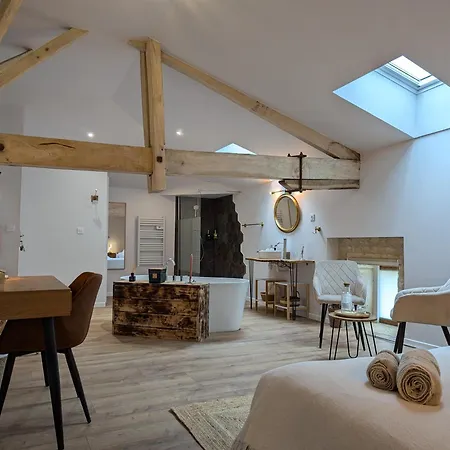 Couette-café Les Pierres Douces Champniers (Charente)