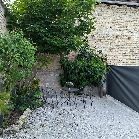 Les Pierres Douces Champniers (Charente)