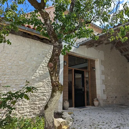 Bed & Breakfast Les Pierres Douces Champniers (Charente)