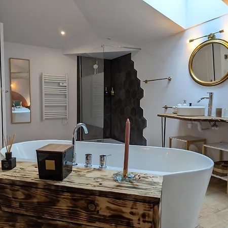 Les Pierres Douces Bed & Breakfast 3*